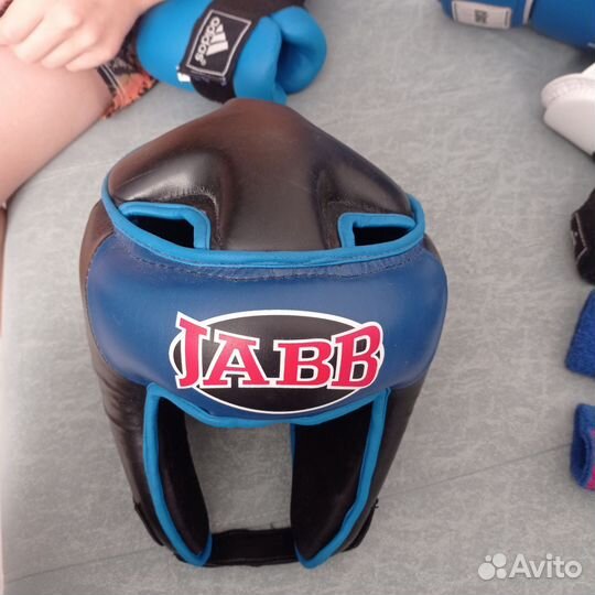 Щитки для кикбоксинга