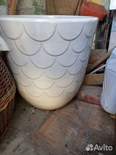 Уличные вазоны