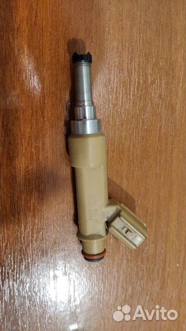 Топливная форсунка Тойота