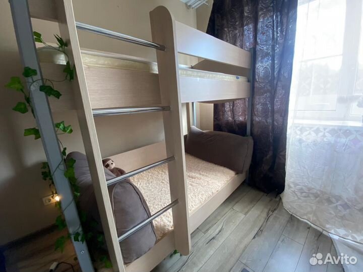 Кровать двухьярусная детская