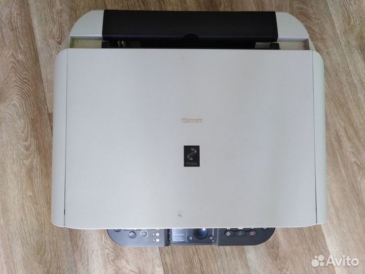 Продам принтер на запчасти