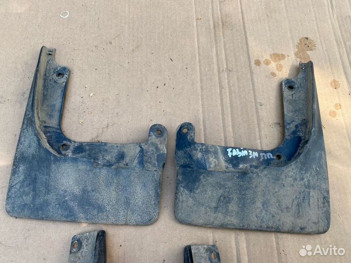 Брызговик передний задний Skoda Fabia 2