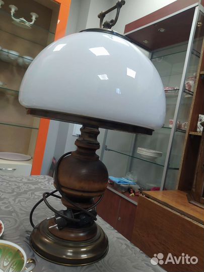 Лампы настольные