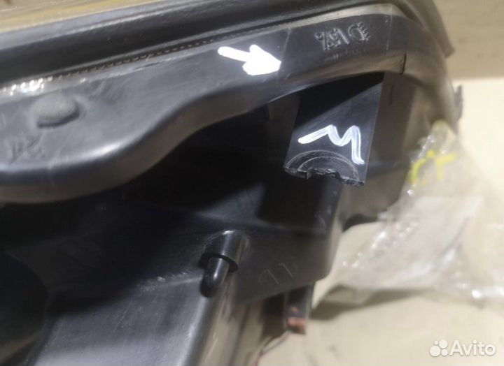 Фара левая Nissan x-trail nt30 2006 год