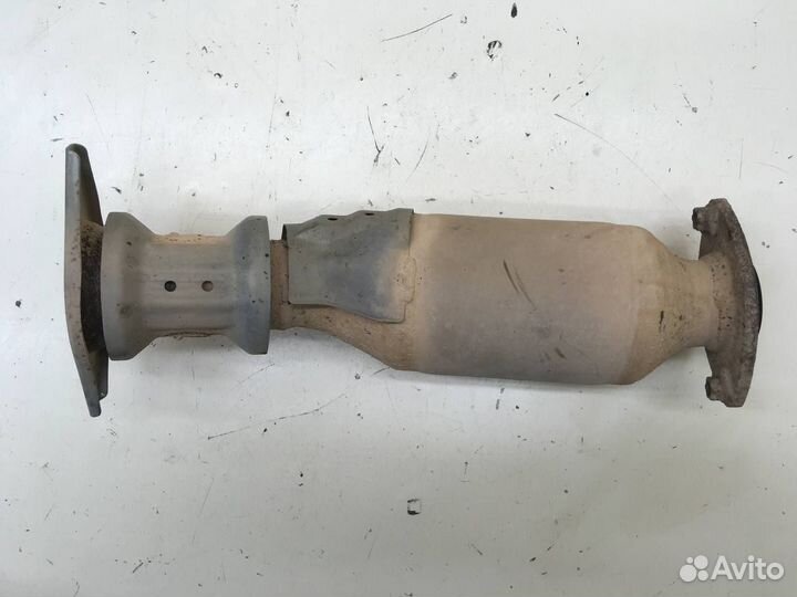 Б/У Б/У Приемная труба глушителя 1741037540 toyota