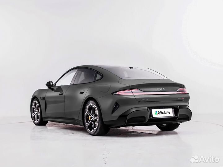 Xiaomi SU7 673 л.с. AT, 2025, 10 км