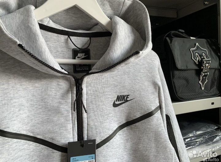 Nike tech fleece
