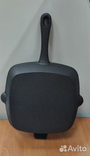 Сковорода - гриль чугунная Mallony