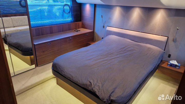 Моторная яхта princess 56