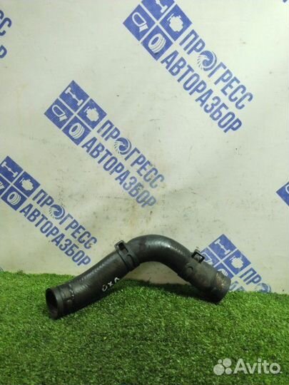 Патрубок системы охлаждения Kia Rio 3 седан 1.6