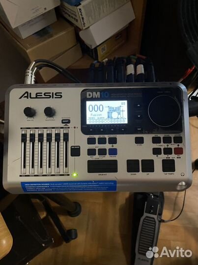 Электронная барабанная установка Alesis md10