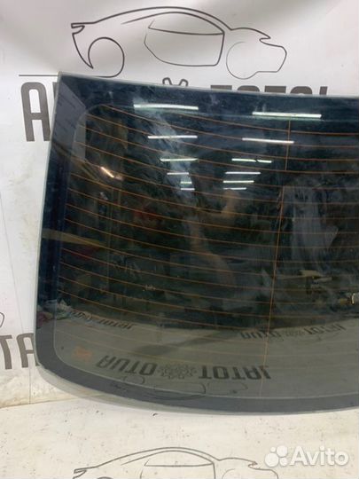 Стекло заднее Hyundai Elantra XD G4GC 2005