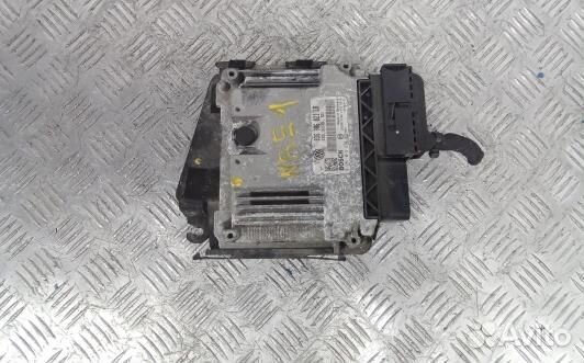 Блок управления двс skoda octavia A5 (NBE01PC01)