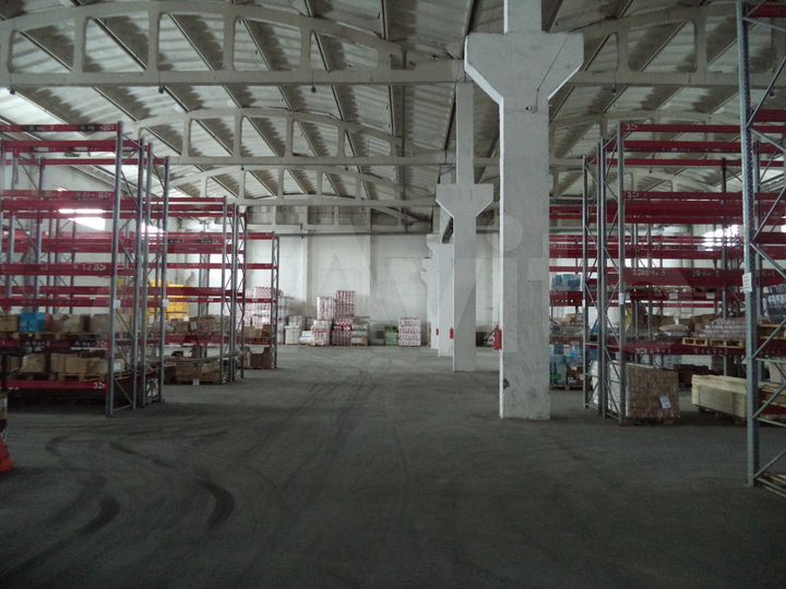 Склад, 2700 м²