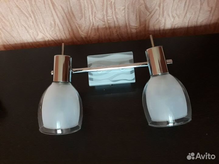 Светильник настенный 2 лампы
