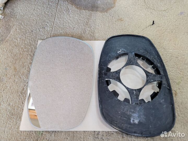 Зеркало автомобильное