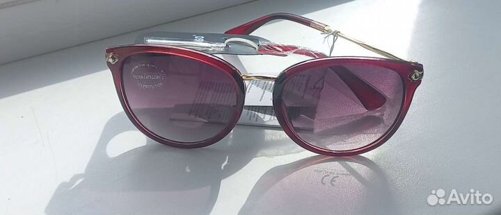 Очки солнцезащитные. Новые