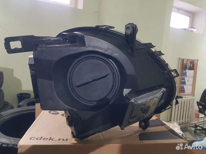 Фара правая ксенон на мини купер R56