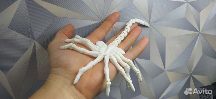 Alien, подвижный Лицехват (Чужой)