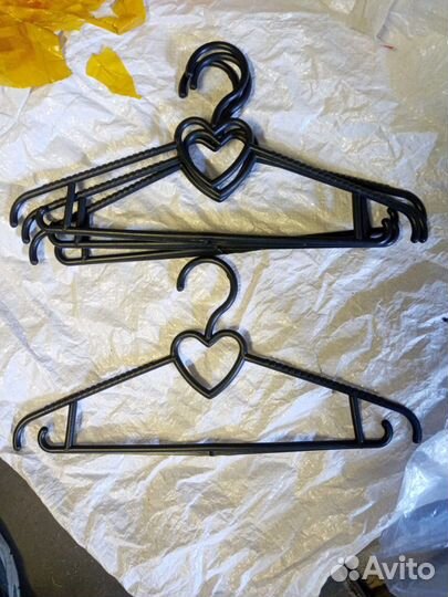 Вешалки плечики