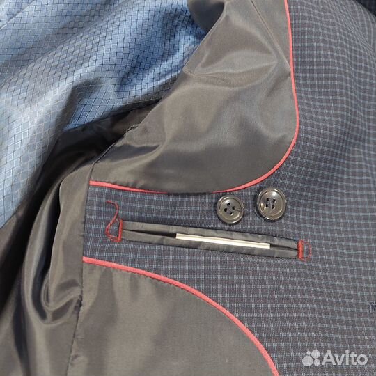 Школьный брючный костюм