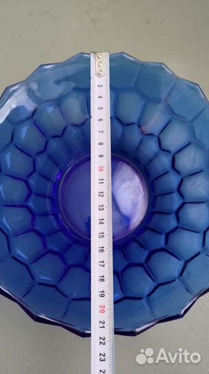 Ваза для фруктов, салатник СССР из синего стекла