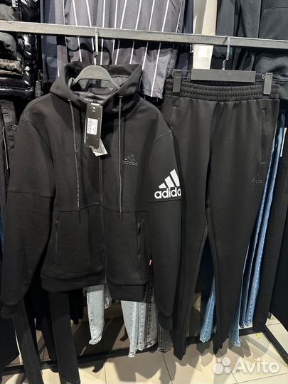 Спортивный костюм Adidas