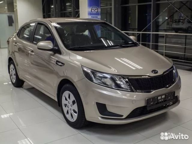 Бампер передний Kia Rio бежевый