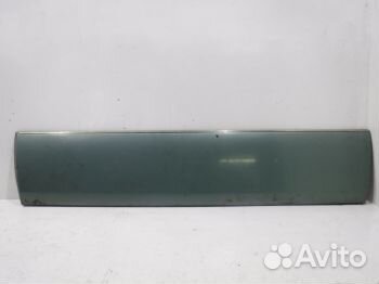 Накладка двери передней левой