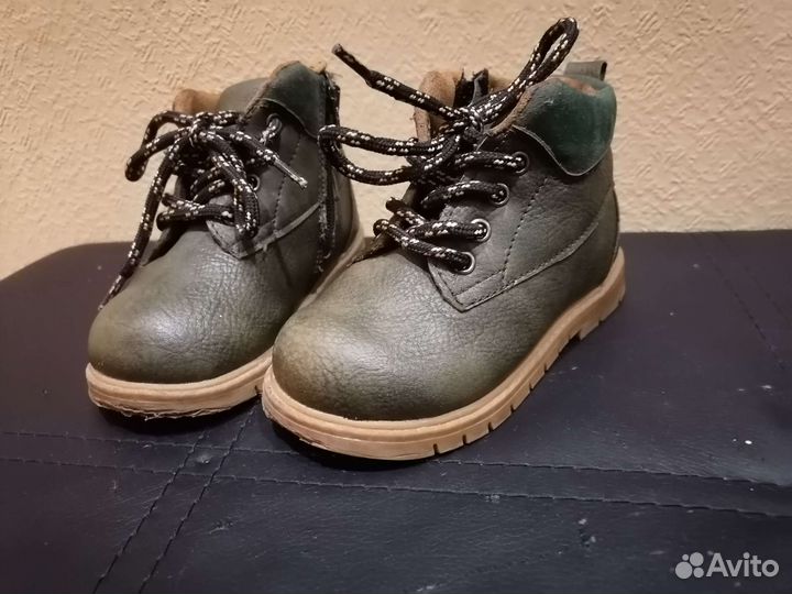 Ботинки демисезонные 25 размер