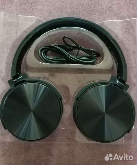 Беспроводные наушники триколор