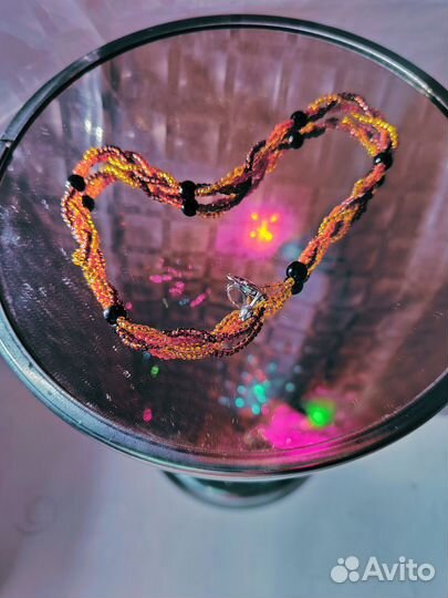 Украшения из бисера ручной работы