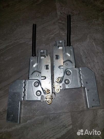 Петля двери посудомоечной машины аристон 60 см