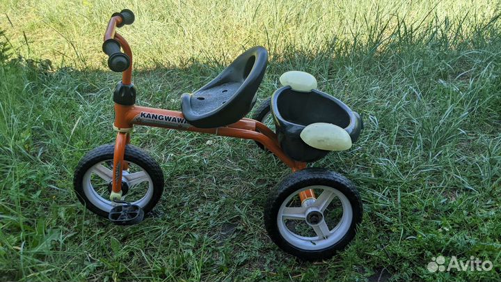 Трехколесный велосипед