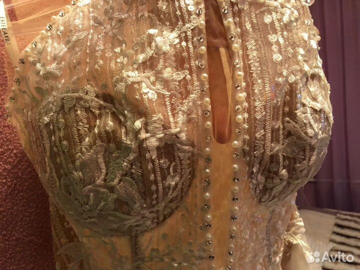 Платье свадебное