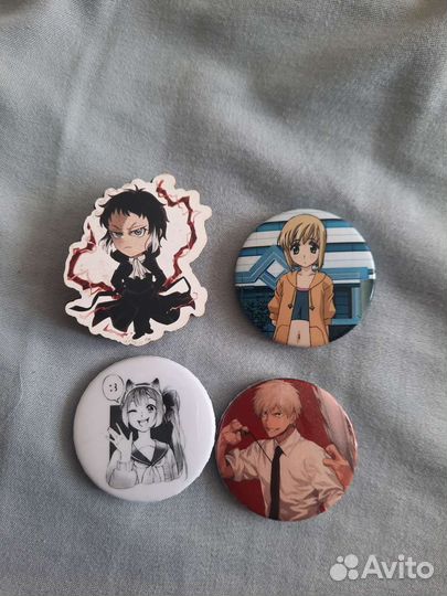 Аниме значки