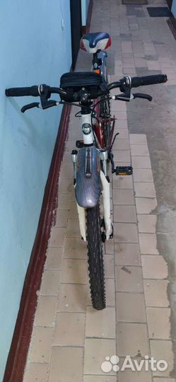 Jeep Cherokee Sport 26-Inch Mountain Bike