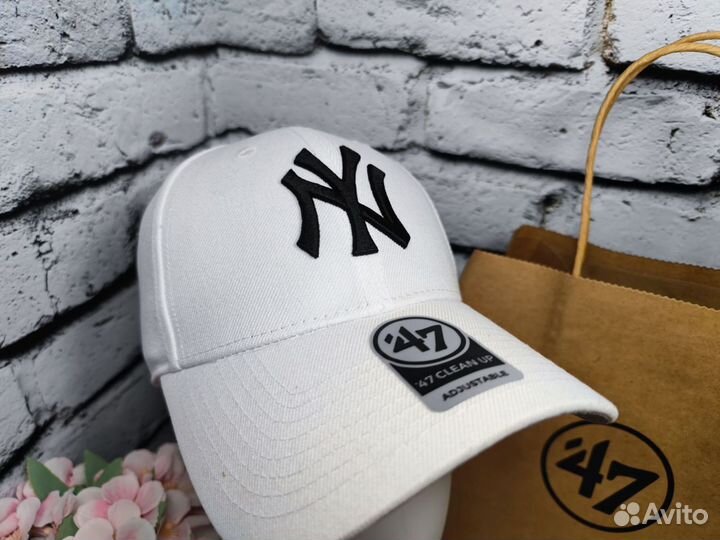 Кепка 47 Brand New York Yankees белая