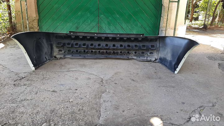 Бампер priora 1, белый