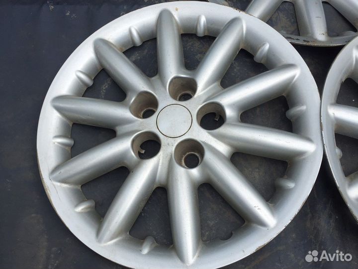 Колпаки r16 на Крайслер