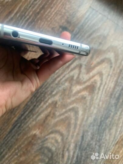 Samsung Galaxy S10+, 8/128 ГБ