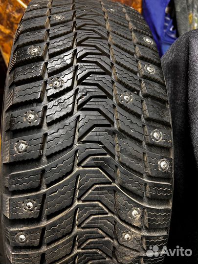 Зимние шипованные колеса Renault Duster R16