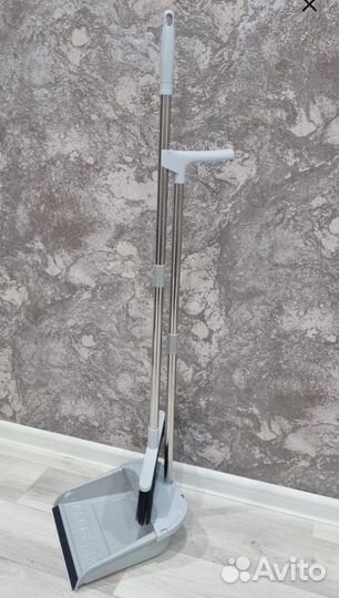 Совок и щётка