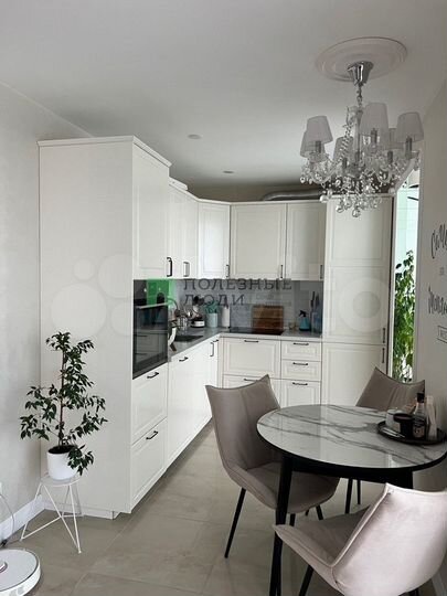 2-к. квартира, 59 м², 9/15 эт.