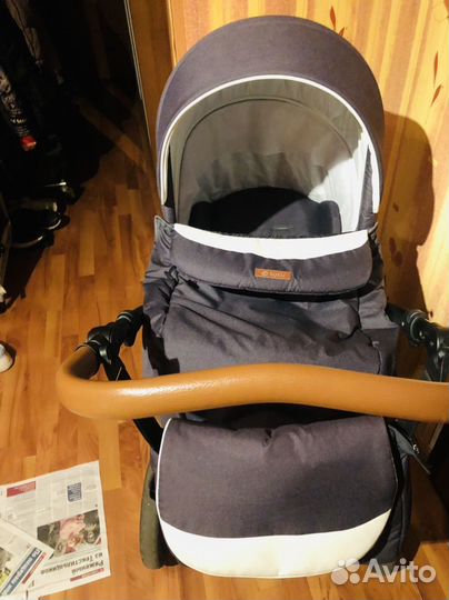 Коляска 3 в 1 с автолюлькой