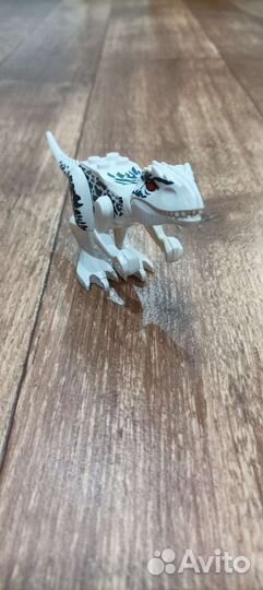 Конструктор Мир юрского периода 8 динозавров