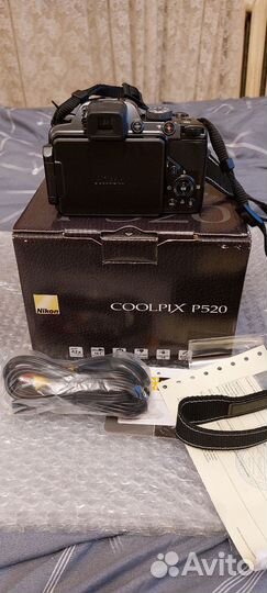 Фотоаппарат Nikon p520