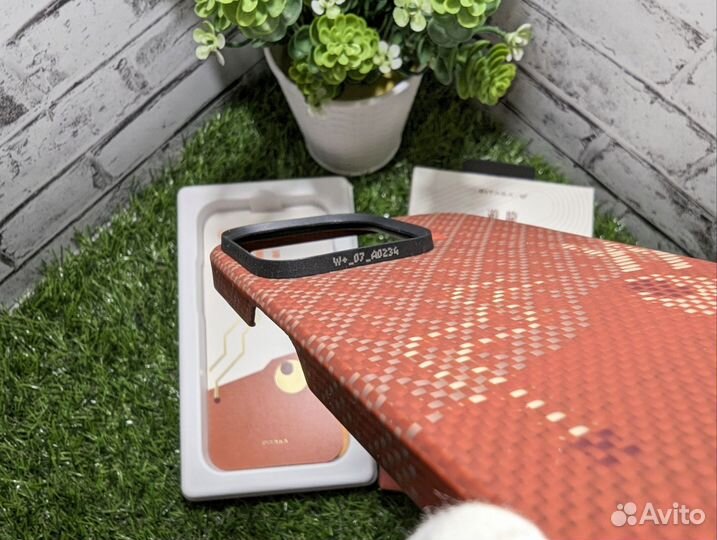 Pitaka iPhone 15 Pro Max Chinese Dragon Limited