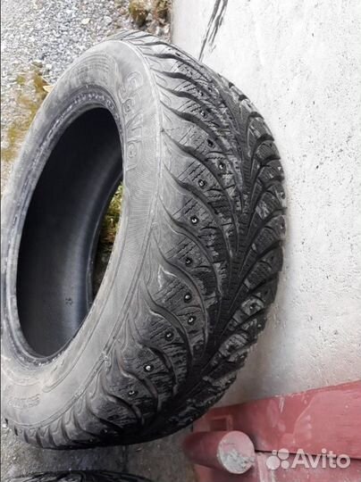 Sava Eskimo Stud 205/60 R16