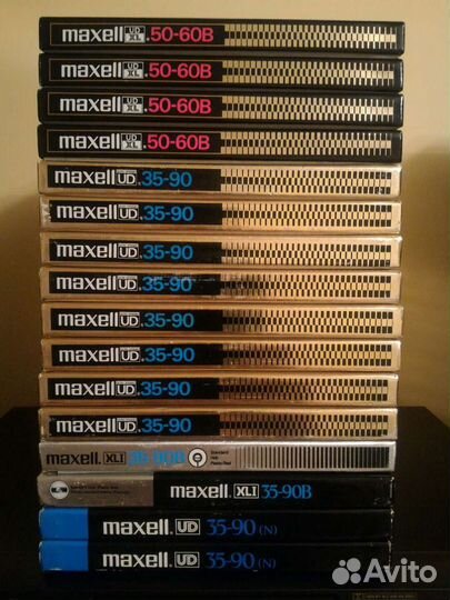 16 катушек без ленты с коробками maxell